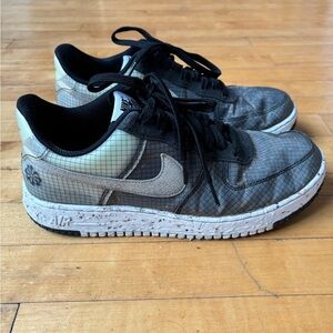 Nike Air Force 1 Low Crater Black and White Size 11.5